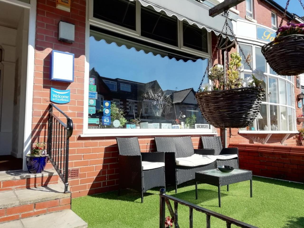The Penrhyn Hotel Blackpool Exterior photo